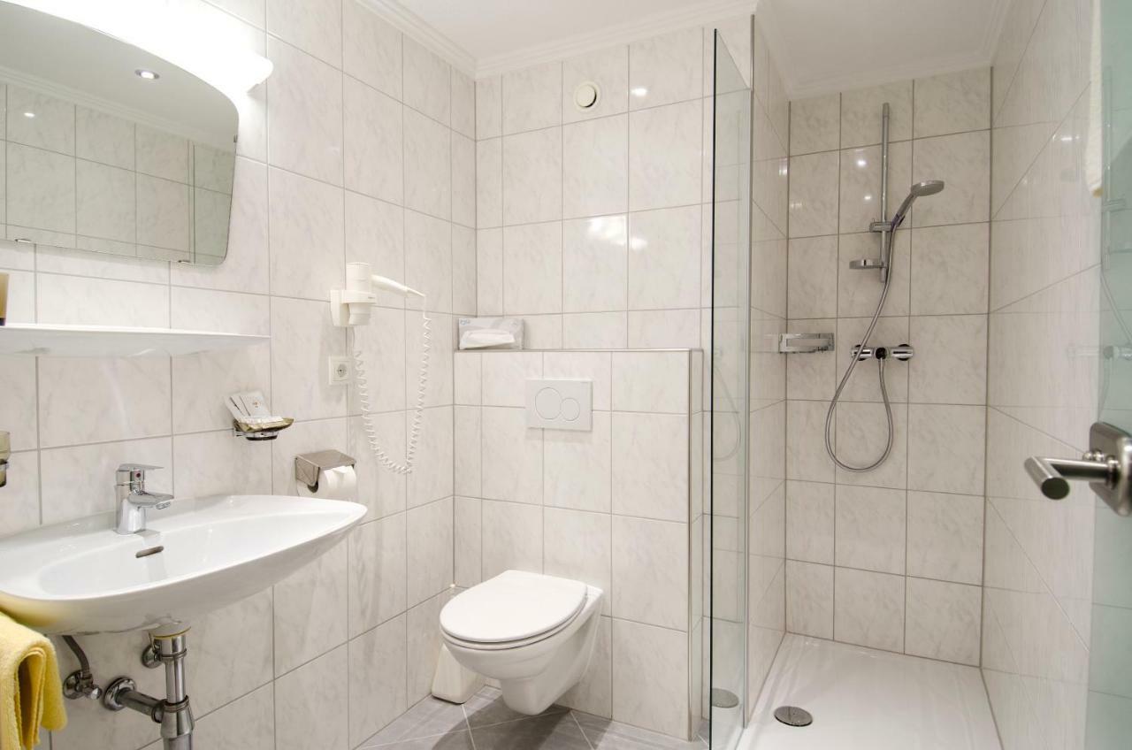 Dreibettzimmer